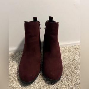 Express maroon boots